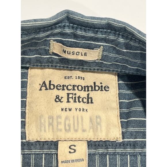 Abercrombie & Fitch Muscle Denim Striped Button Up Shirt Men's Size S Irregular - Picture 8 of 11